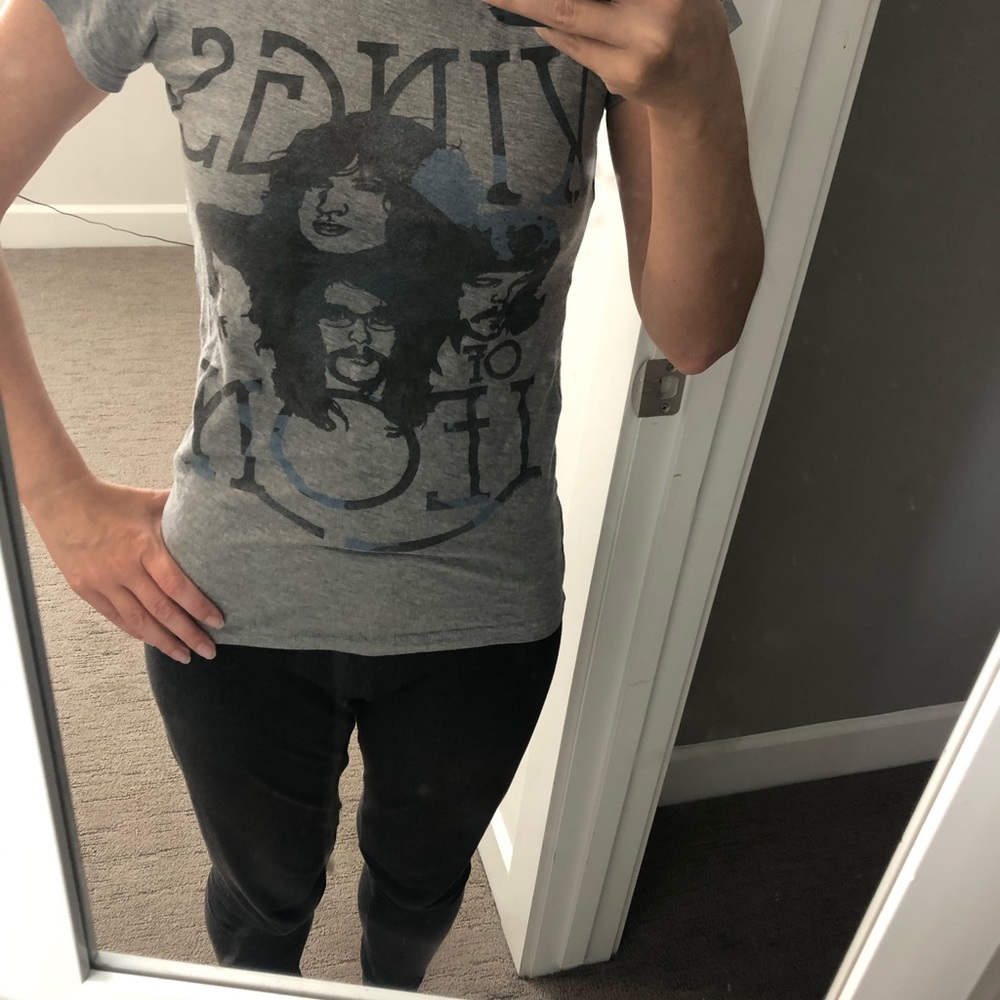 Kings of Leon slim fit crew neck tee